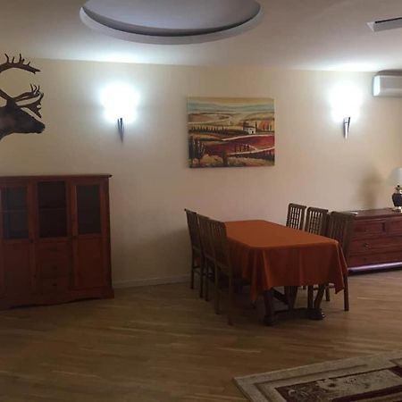 Holiday Home Jerevan Buitenkant foto