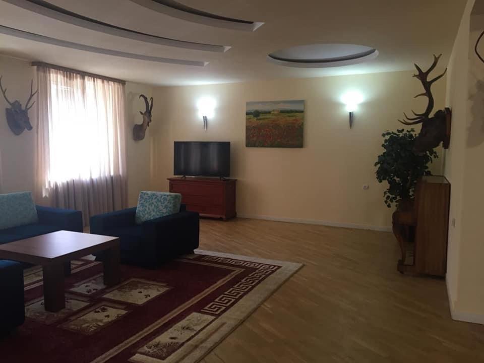 Holiday Home Jerevan Buitenkant foto